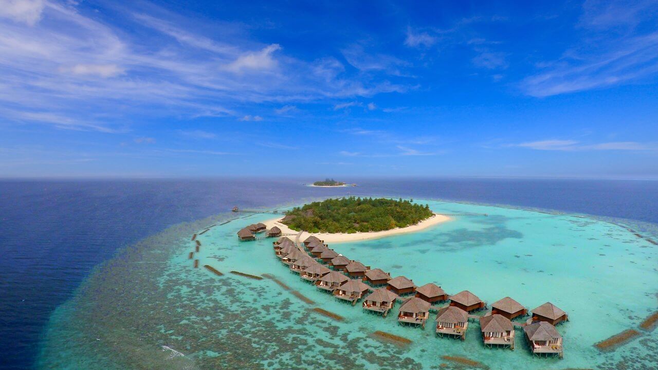 Vakarufalhi Adası, Maldivler